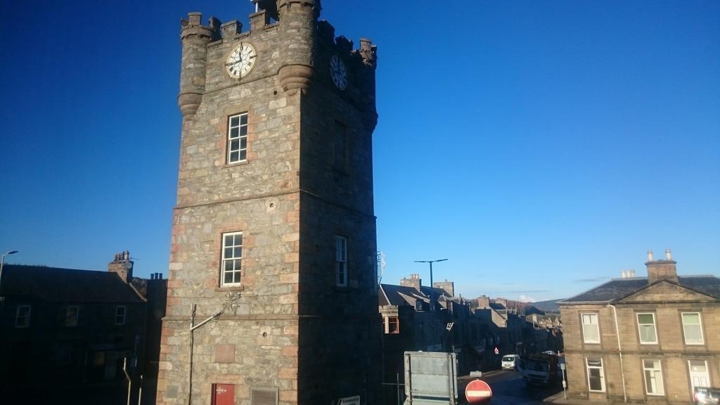 Ferienwohnung Dufftown Tower View Exterior foto